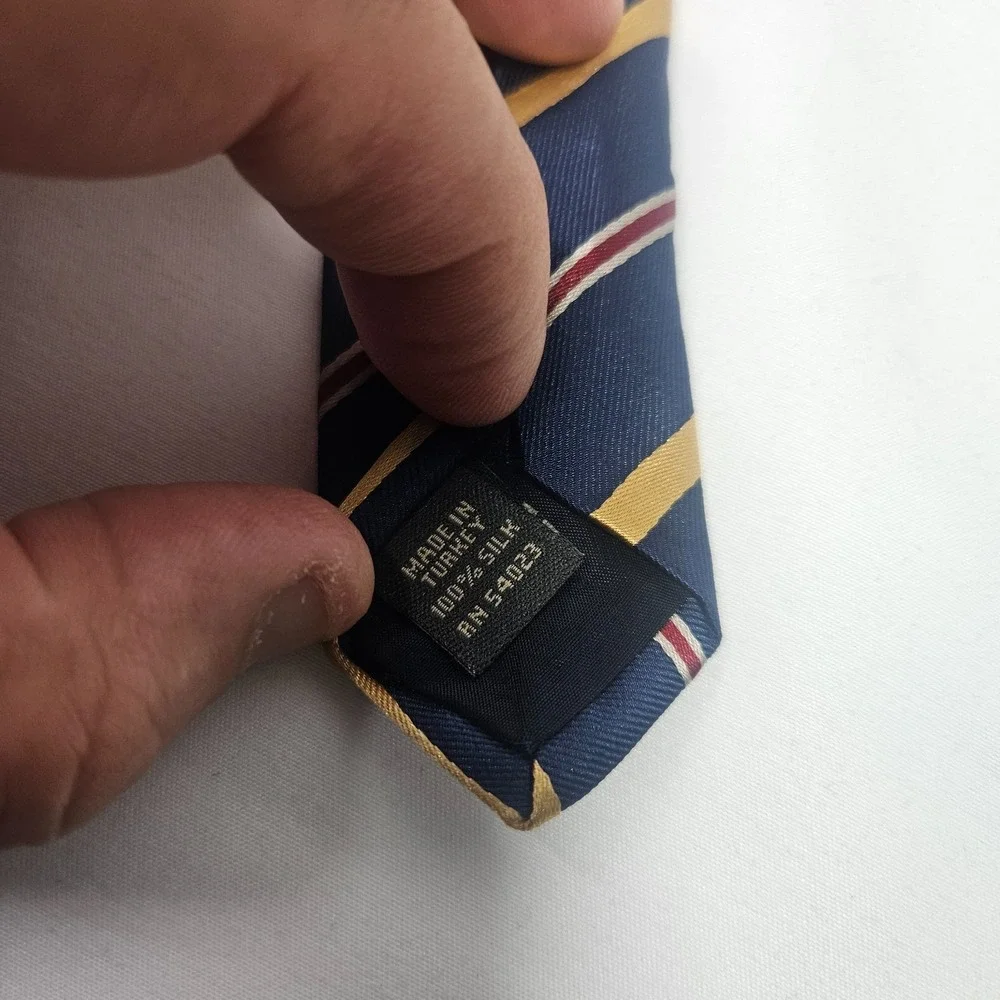 Banana Republic 100% Silk Men Tie Blue Gold Red Stripes 3.75